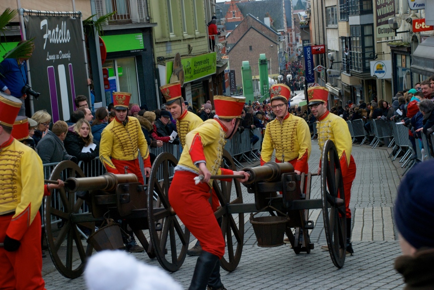 Krakelingen: Medieval festival of Geraardsbergen